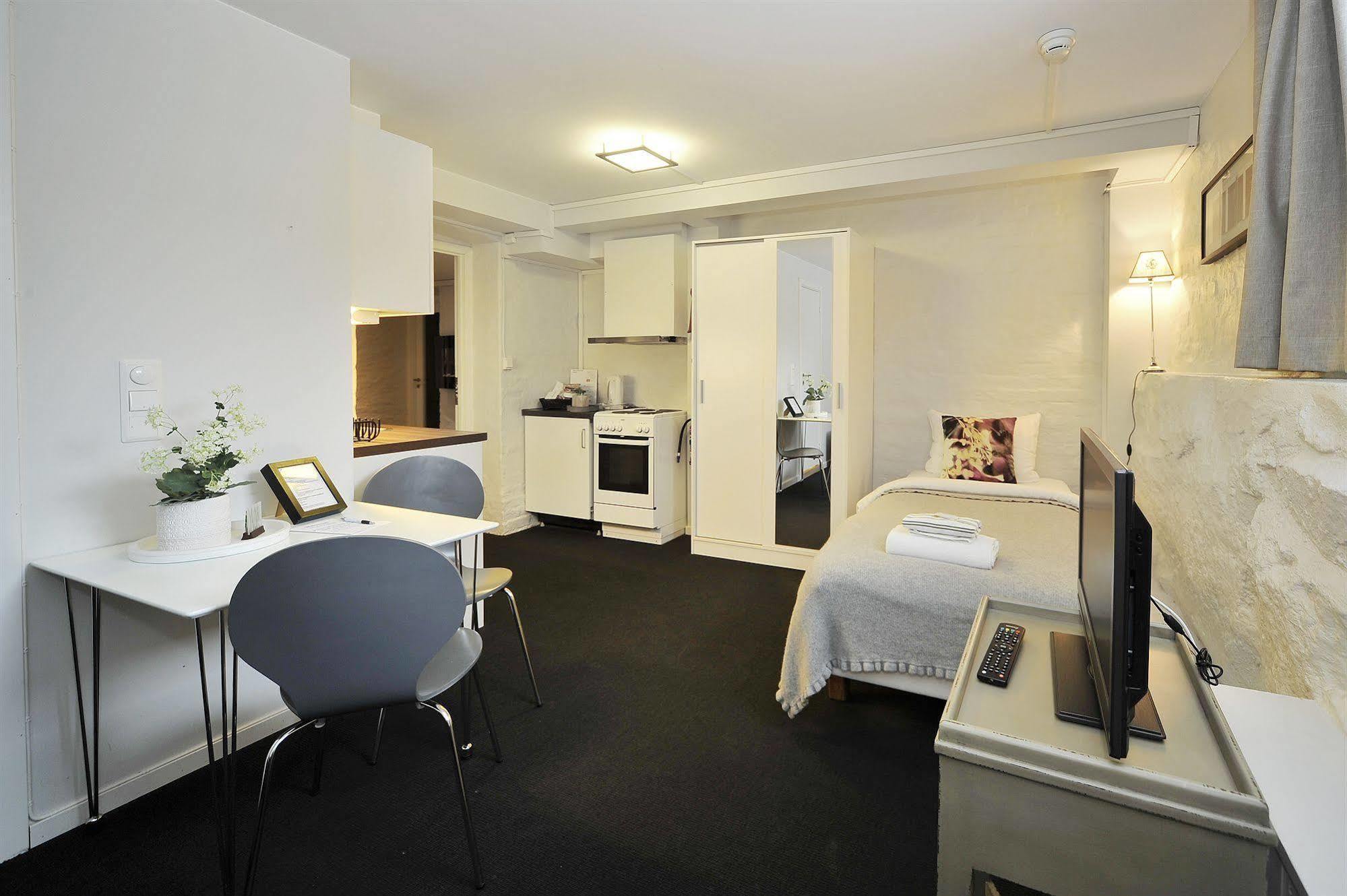 Hotell Ellingsens 3*